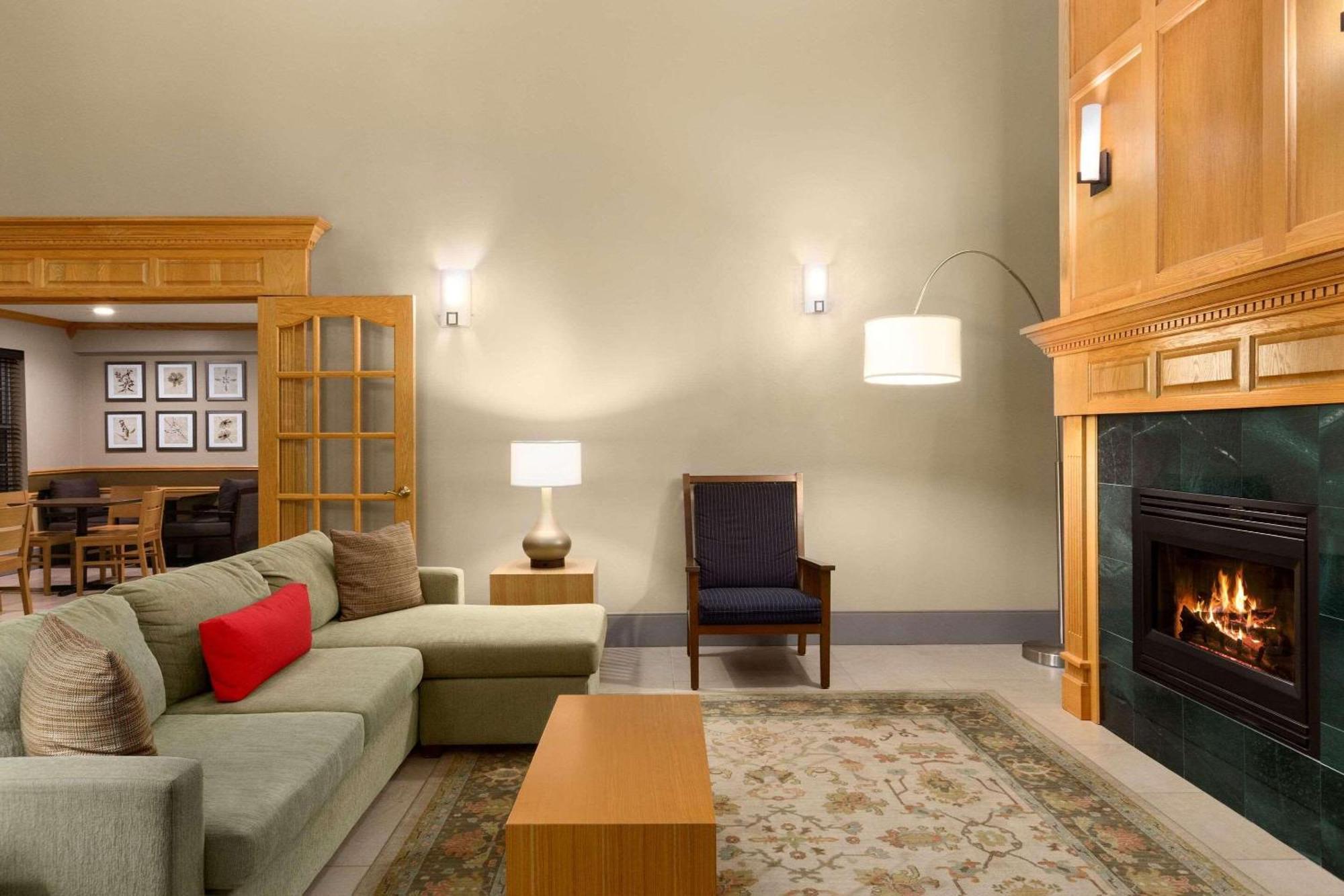 Country Inn & Suites By Radisson, Rochester South, Mn מראה חיצוני תמונה